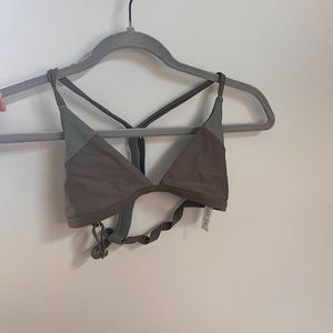 Bikini Triangle Top, M
